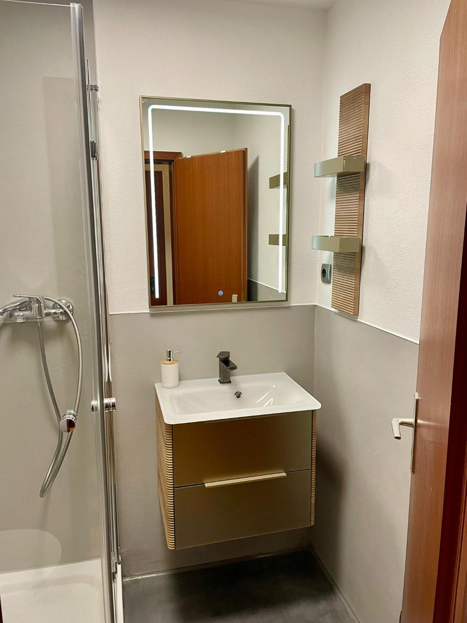 Apartment Indira